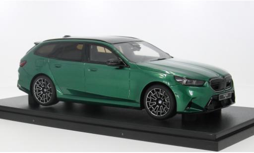 Modellautos Bmw M5 1/18 GT Spirit Touring (G99) grün 2024 1:18 Bmw M5 1/18 GT Spirit Touring (G99) grün 2024 1:18 modellautos