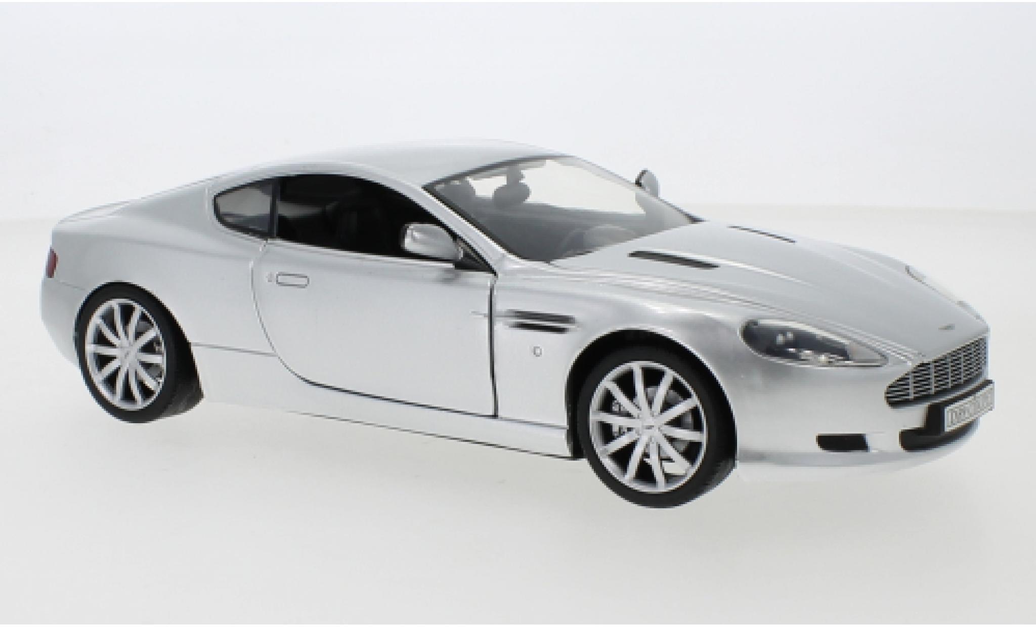 Aston Martin DB9 1/18 Motormax silber 1:18 modellautos