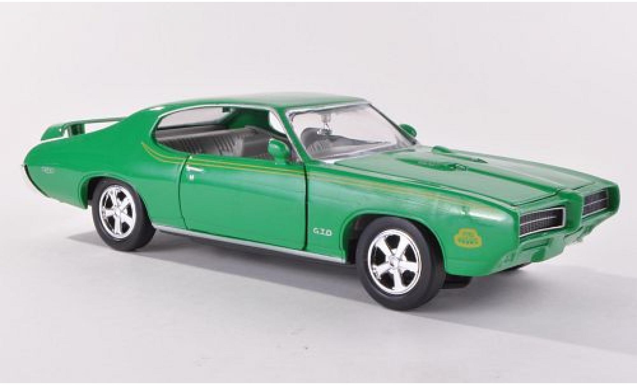 Pontiac GTO 1/24 Motormax Judge gr&uuml;n 1969 1:24 modellautos