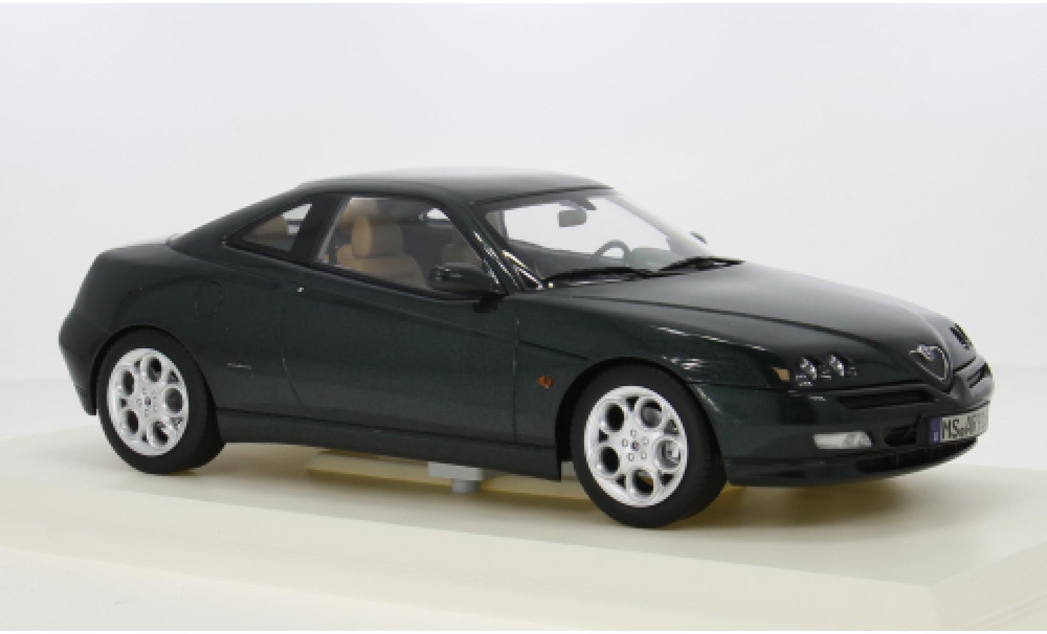 Alfa Romeo GT 1/18 Norev V schwarz 2001 1:18 modellautos