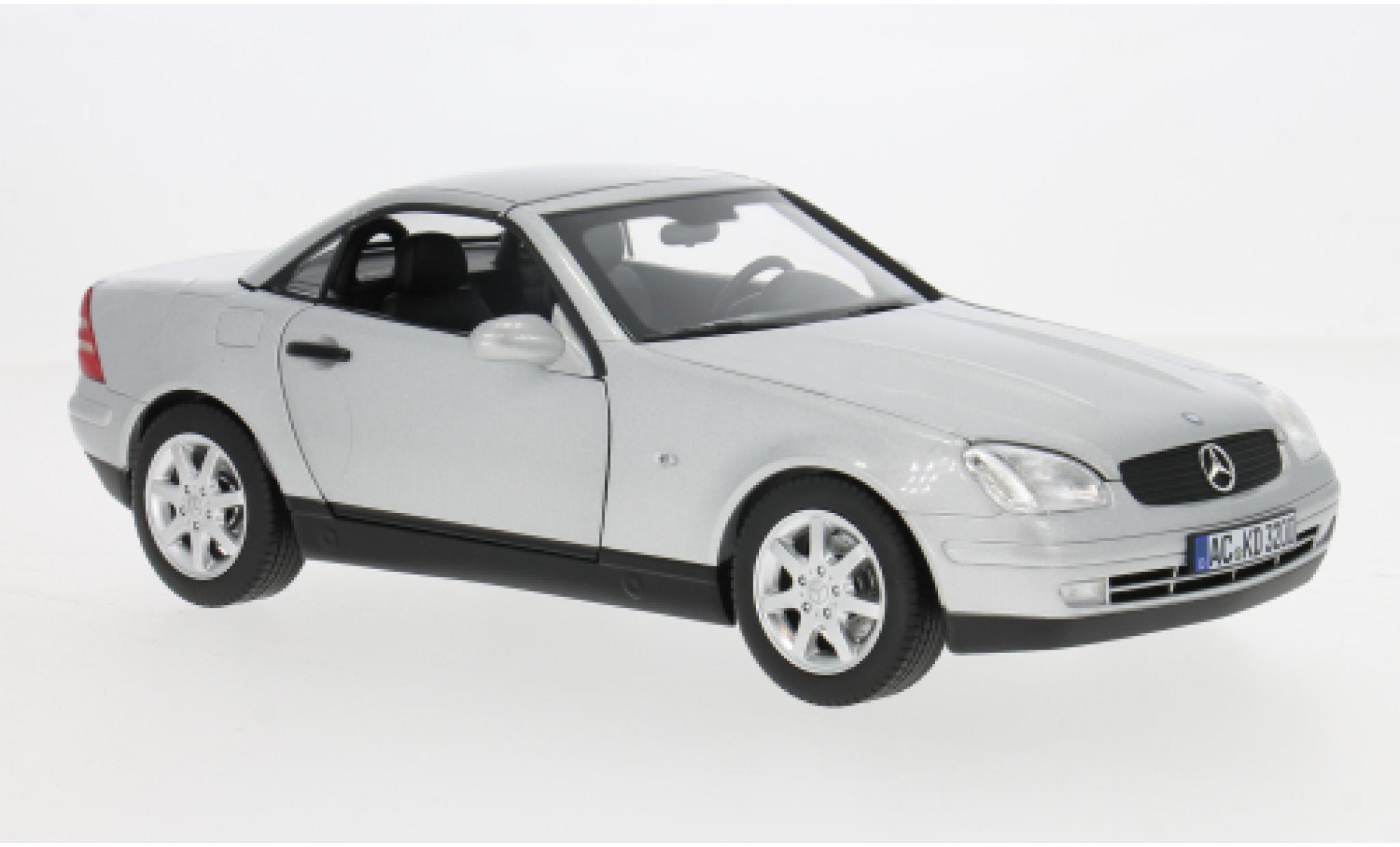 Mercedes Classe SLK Norev SLK (R170) silber 1996 1:18 modellautos