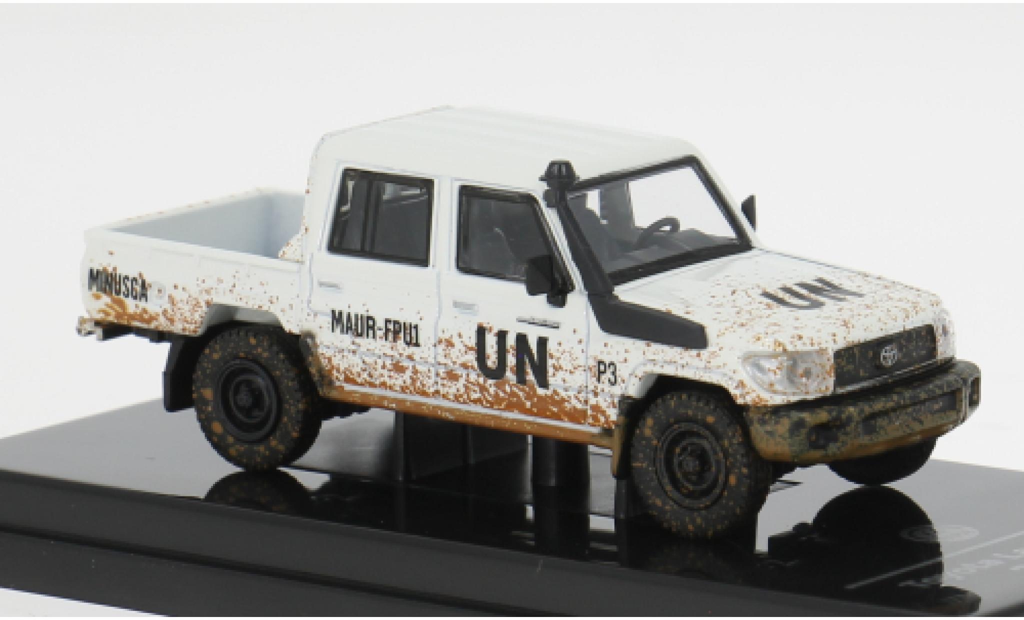 Toyota Land Cruiser 1/64 Para64 LC79 weiss 2014 1:64 modellautos