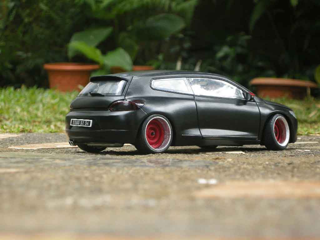 Volkswagen Scirocco 1/18 Norev 3 r schwarz german look