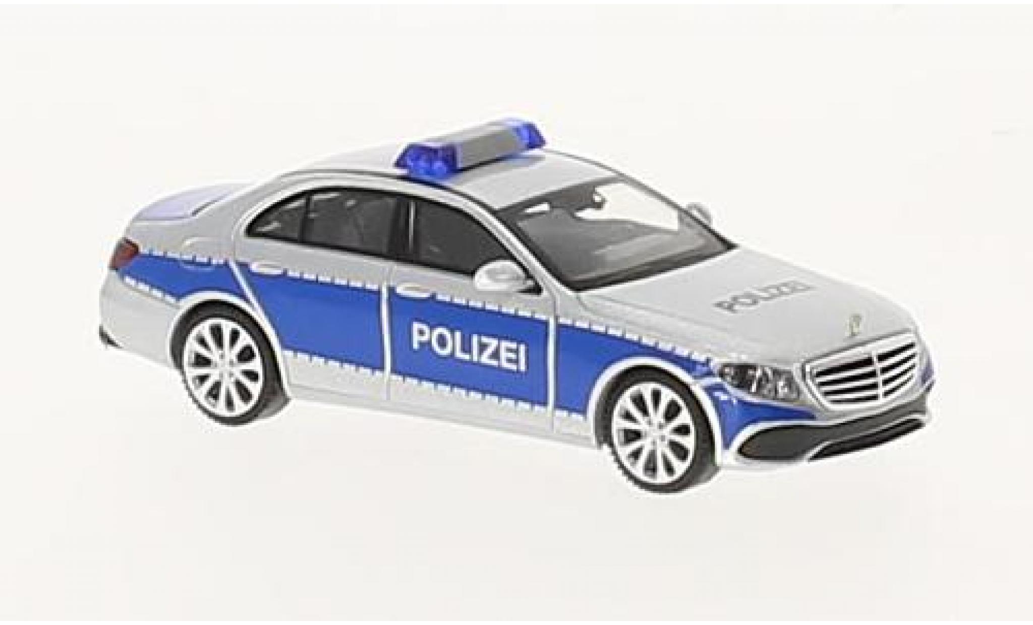 Mercedes E-Klasse (W213) AMG Line, matt-grau, 2016, Modellauto