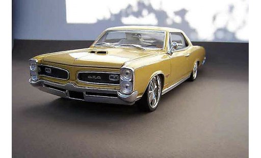 Pontiac GTO Base 1/18 Welly westcoast modellautos