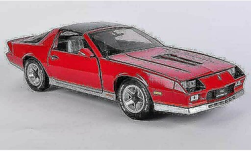 Chevrolet Camaro Z28 1/18 Sun Star rot 1982 modellautos