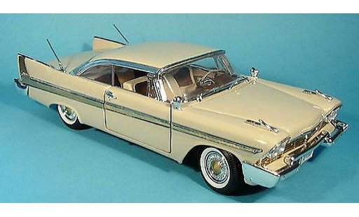 Plymouth Fury Base 1/18 Motormax beige 1958 modellautos