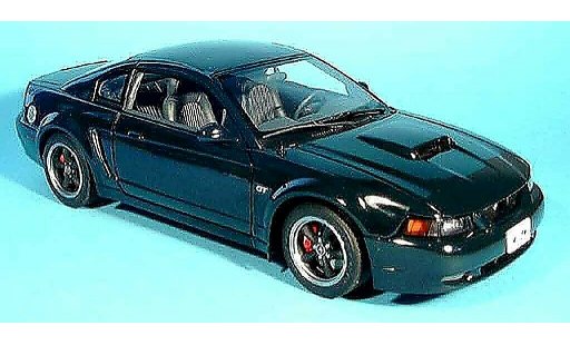 Ford Mustang Bullit 2001 1/18 Autoart gt gr&Atilde;&frac14;n modellautos