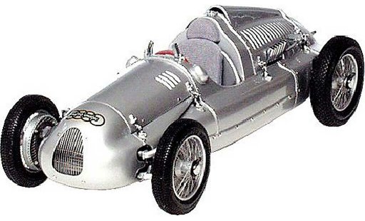 Auto Union Typ D course 1/18 CMC 1938 modellautos