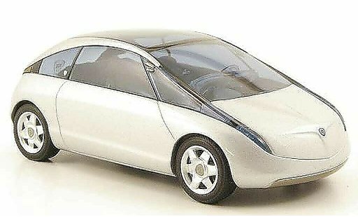 Lancia Nea Base 1/43 Minichamps grau 2001 modellautos