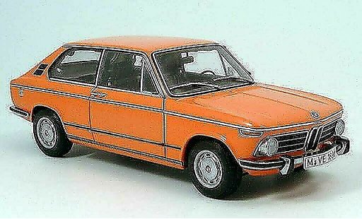 Bmw 2000 Touring 1/18 Autoart tii orange 1973 modellautos