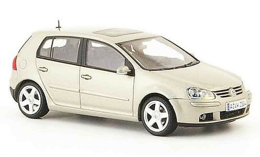 Volkswagen Golf Base 1/43 Autoart beige 5 portes 2003 modellautos