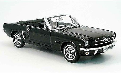 Ford Mustang Convertible 1/18 Welly cabriolet schwarz offen modellautos