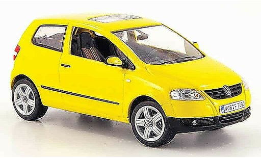 Volkswagen Fox Base 1/43 Schuco gelb 2005 modellautos