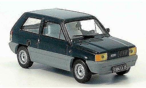 Fiat Panda 45 1/43 IXO blau 1980 modellautos