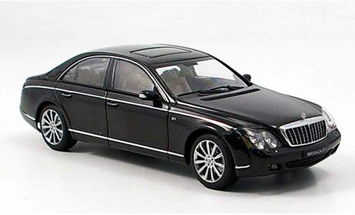 Maybach 57 S 1/43 Autoart schwarz 2005 modellautos