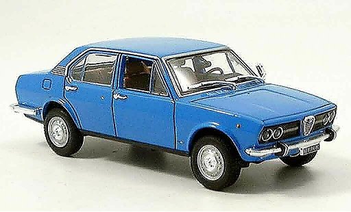 Alfa Romeo Alfetta 1.8 1/43 Norev blau 1972 modellautos