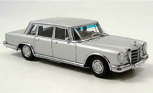 Mercedes 600 Base 1/43 Autoart (W100) grau metallisee modellautos