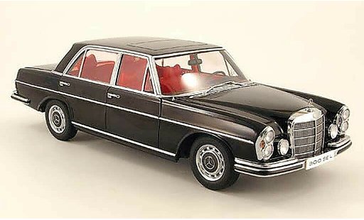 Mercedes 300 6.3 1/18 Autoart schwarz 1970 modellautos