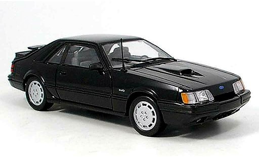 Ford Mustang SVO 1/18 Welly schwarz modellautos