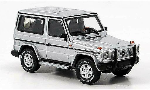 Mercedes Classe G SWB 1/43 Autoart grau metallisee 3turer modellautos