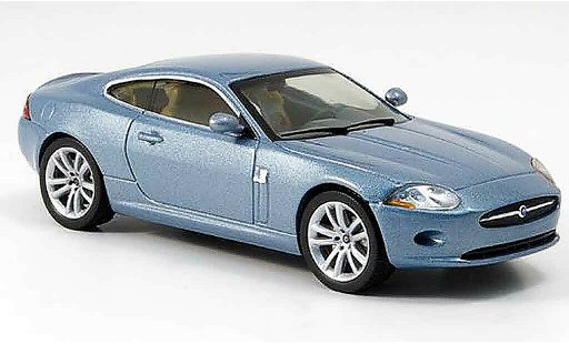 Jaguar XK coupe 1/43 IXO blau 2005 modellautos