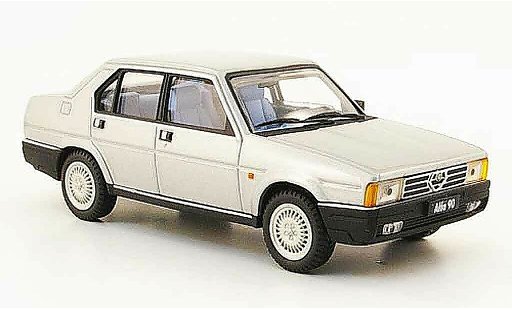 Alfa Romeo 90 berlina 1/43 Pego berline grau metallisee 1984 modellautos
