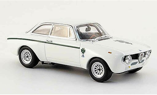 Alfa Romeo Giulia gt junior 1300 1/43 Minichamps GTA weiss 1970 modellautos