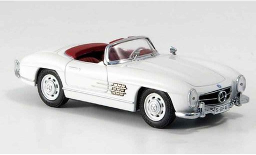 Mercedes 300 Roadster 1/43 Schuco weiss avec rotem Interieur modellautos
