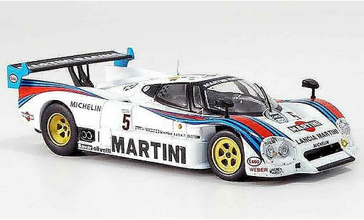 Lancia LC2 Base 1/43 IXO no.5 martini le mans 1985 modellautos