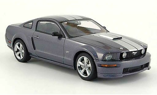 Ford Mustang GT 1/18 Autoart grau streifen modellautos
