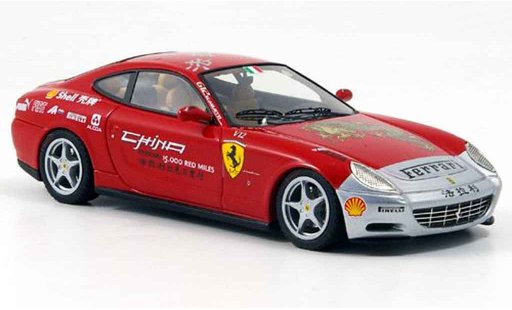 Ferrari 612 Scaglietti 1/43 Look Smart rot grau metallisee 15000 red miles tour modellautos