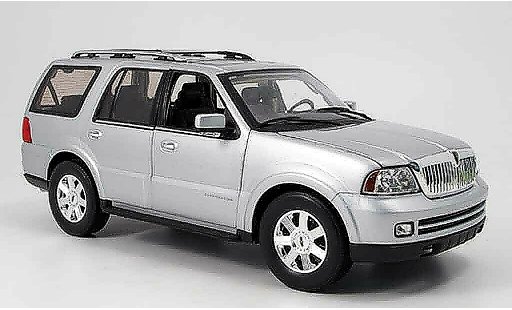 Lincoln Navigator Base 1/18 Welly grau 2005 modellautos