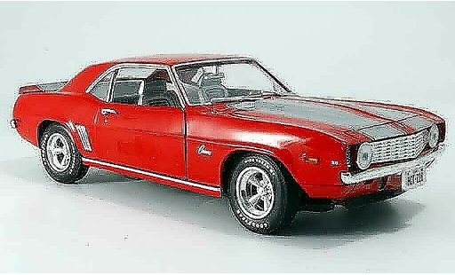Chevrolet Camaro Z28 1/18 Ertl rot 1969 modellautos