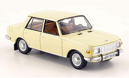 Wartburg 353 Base 1/43 IST Models creme 1967 modellautos
