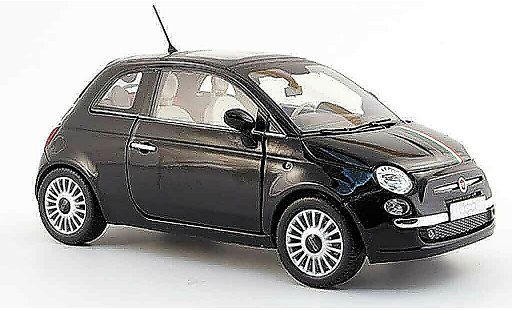 Fiat 500 Base 1/18 Mondo Motors schwarz mit gr&Atilde;&frac14;n-weiss-rotem streifen 2007 modellautos