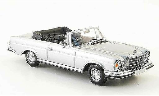 Mercedes 280 1970 1/43 Minichamps SE 3.5 Cabrio (W111) grau metallisee modellautos