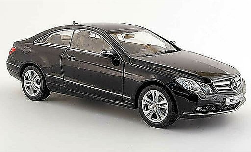 Mercedes Classe E Coupe 1/18 Norev (c 207) schwarz 2009 modellautos