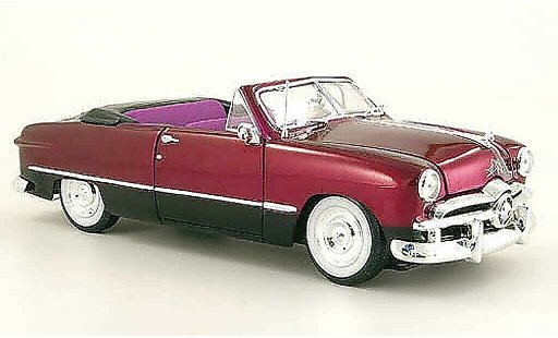 Ford 1949 Cabriolet 1/18 Maisto lila/schwarz modellautos