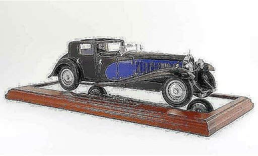 Bugatti Royale coupe de ville 1/18 Bauer schwarz blau 1931 modellautos