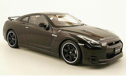 Nissan Skyline R35 1/18 Autoart gtr spec v schwarz modellautos