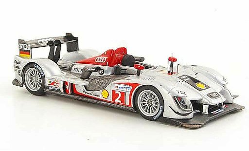 Audi R15 course 1/43 IXO 2009 TDI No.2 L.Luhr / M.Rockenfeller / M.Werner 24h Le Mans modellautos