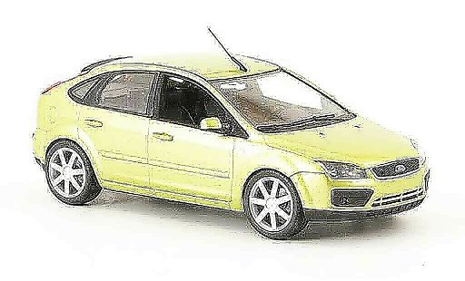 Ford Focus Berline 1/43 Minichamps gelb 5 turig 2004 modellautos