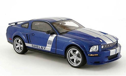 Shelby GT CS6 1/18 Shelby Collectibles cs 6 blau avec bandes graus 2008 modellautos