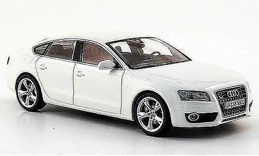 Audi A5 sportback 1/43 Schuco weiss 2009 modellautos
