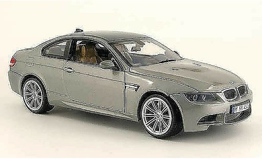 Bmw M3 coupe 1/18 Motormax E92 grau dach carbonlook 2008 modellautos