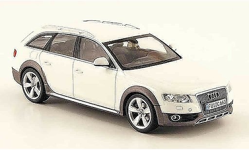 Audi A4 allroad 1/43 Schuco weiss 2009 modellautos
