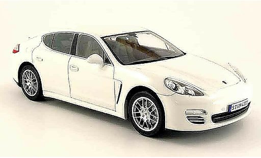 Porsche Panamera 4S 1/18 Norev weiss 2009 modellautos