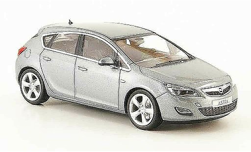 Opel Astra Base 1/43 Minichamps j grau 5 turig 2009 modellautos