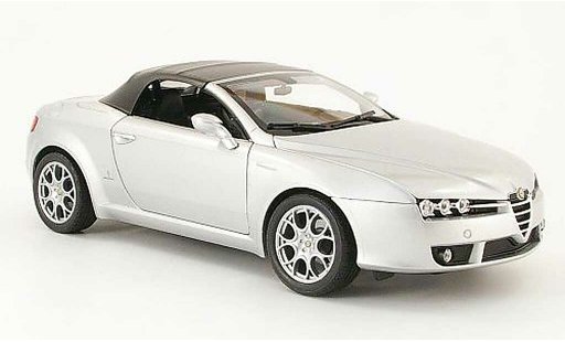 Alfa Romeo Spider veloce 1/18 Welly grau capote modellautos